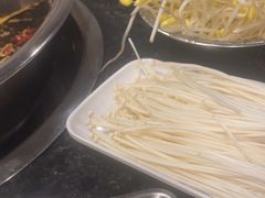 -邓莽子老火锅(中兴路总店)