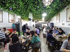 大堂-小杨翘脚牛肉