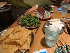 -洱火云南酸菜牛肉火锅(石景山当代商城店)