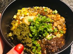 -渝涯重庆豆花老火锅(中赢国际店)