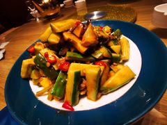椒麻黄瓜螺头-小船渔村•大连菜•大连焖鱼(黄河路店)