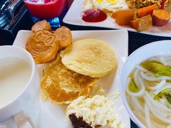 -三亚亚龙湾雅高铂尔曼别墅度假酒店