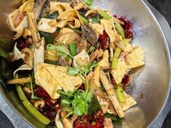 -龙顺园麻辣香锅(机场店)