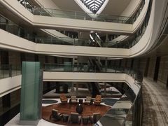 -上海滴水湖皇冠假日酒店