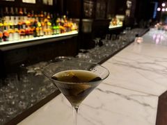 -LONG BAR 廊吧(外滩华尔道夫酒店)