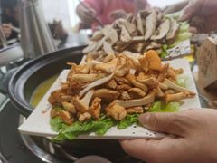 -野菌皇海景野生菌火锅(滨海大道店)