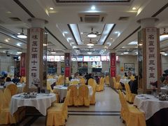 -口衣记鸡饭店