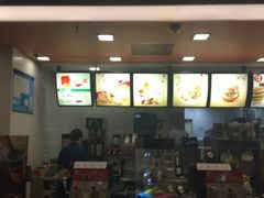 -麦当劳(中山公园龙之梦店)