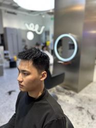 点击看大图 -川和潮人漂色·烫染·接发