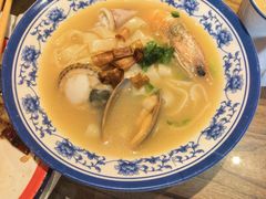 -鱼满舱·鲜活海鲜·正宗鲁菜
