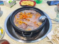 -九寨沟特色牦牛肉汤锅