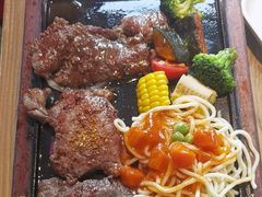 -豪客来牛排(人民东路店)