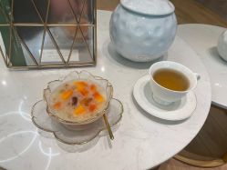 -香港倾城国际·美容美体中心