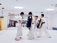 -极真空手道疾风道场(虹口凉城店)