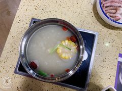 -魔法帽酱料牛肉小火锅(米兰店)