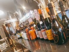 -HUZI虎滋精酿餐吧(京西大悦城店)