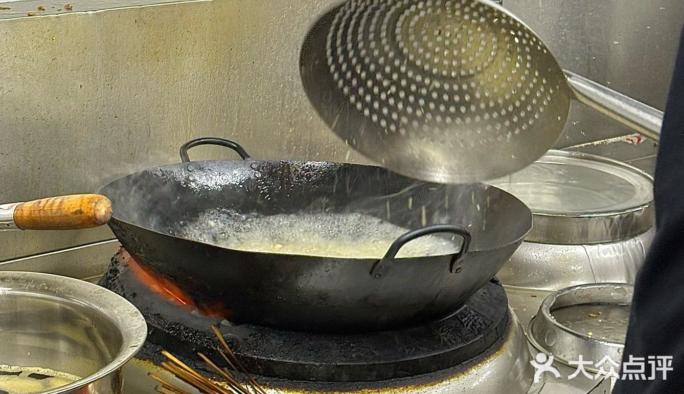 在武汉可以不吃热干面！但一定要吃这个！！