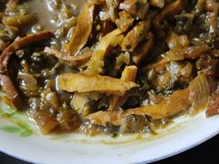 -侬佳蒸菜馆(听潮店)