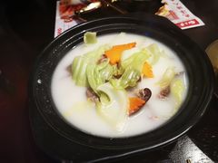 -钳真多钓虾馆·小龙虾海鲜烧烤(九六广场店)
