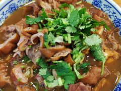 卤煮火烧-门框胡同百年卤煮(新街口店)