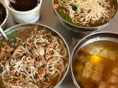 -正宗杨记普洱酸醋米线(总店)