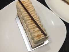 焦糖海盐榛子慕斯-Seesaw Coffee(环贸iapm店)