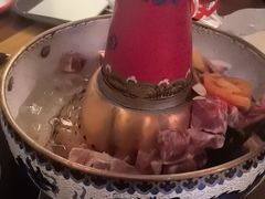 -毛辣果·贵州红酸汤牛肉火锅(西单店)