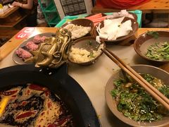 -黄潇洒老火锅(九眼桥宏济巷店)