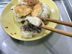 -丁红照水煎包胡辣汤