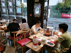 大堂-东门口涮肉·砂锅·烤串(老门东店)