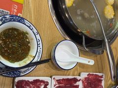 -夜牛潮汕鲜牛肉火锅店(翻身店)
