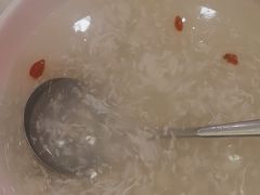 -沪华海鲜大酒楼(南汇店)