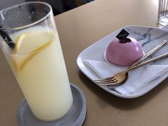 -UNI UNI(环亚凯瑟琳店)