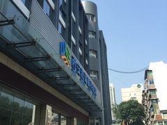 -西安普瑞眼科医院·近视手术·视力防控