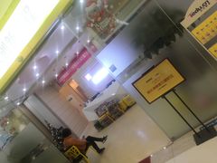 -童程童美·信息学竞赛·乐高机器人编程(长宁来福士校区)