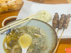 -巴汗羊肉串烧烤店