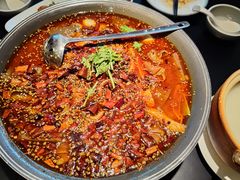 -麻六记(凤凰汇店)