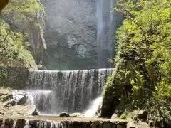 -燕子河大峡谷天坑仙境