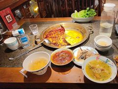 -小天鹅火锅·一线江景洪鼎旗舰店(洪崖洞店)