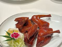 茶皇烟熏鸽-伯衡55·吉品轩(乌鲁木齐南路店)