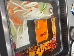 -洞子口重庆鲜货火锅(楚翘城旗舰店)