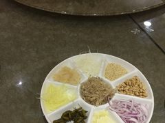 -东豪园林海鲜酒家(南港路辅路店)