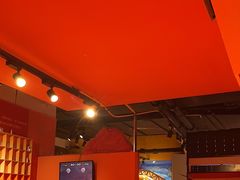 -不可思议减压馆·解压博物馆·摔碗发泄·团建定制