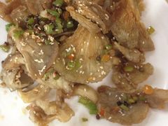 椒盐蘑菇-天天向上素食餐厅(五台山店)