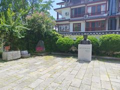 -徐悲鸿故居