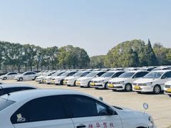 -胜华驾校·小猫学车(银都店)