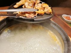 -一朵菌·野生菌探索家火锅(南亚店)