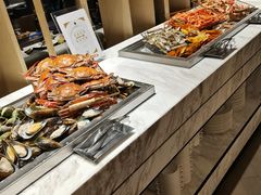 自助取餐区-上海临港美爵酒店·铃兰西餐厅