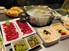 -牛德亨臻牛潮汕火锅(万邦时代店)