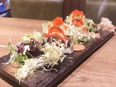 碳烤焦糖三文鱼牛油果寿司-阿吾罗日本料理(K11艺术中心店)